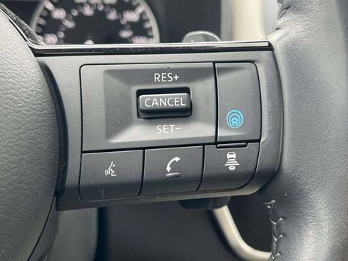 Used 2023 Nissan Rogue SV w/ SV Premium B Package AWD/4WD image 23