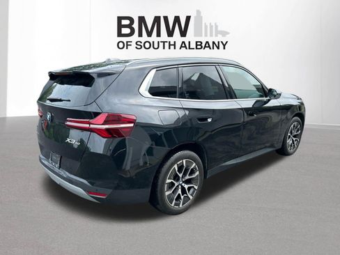 Used 2025 BMW X3 xDrive30i w/ Premium Package AWD/4WD image 3