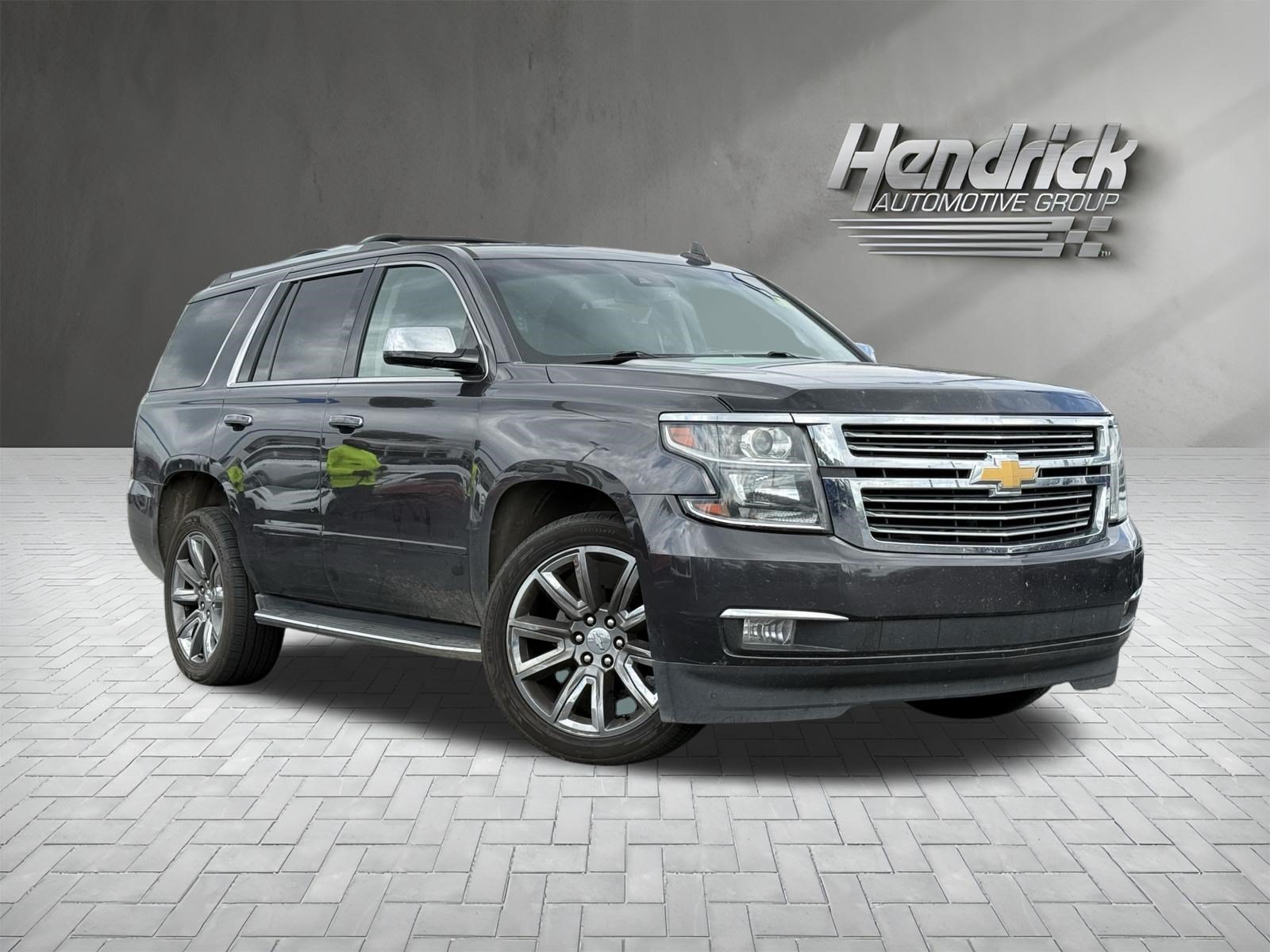 Used 2018 Chevrolet Tahoe Premier RWD image 2