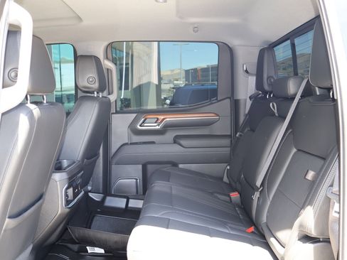 Used 2023 GMC Sierra 1500 Denali w/ Technology Package AWD/4WD image 26