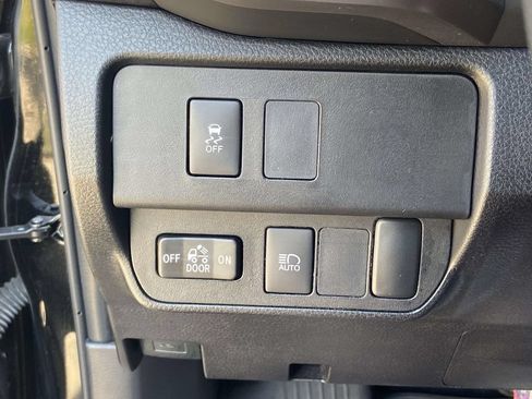 Used 2023 Toyota Tacoma SR5 w/ Technology Package RWD image 25