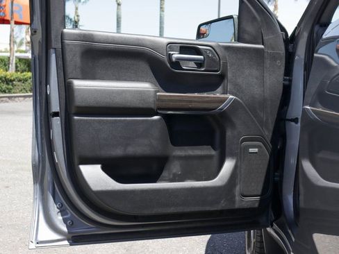 Used 2021 Chevrolet Silverado 1500 LT Trail Boss w/ Convenience Package II image 14