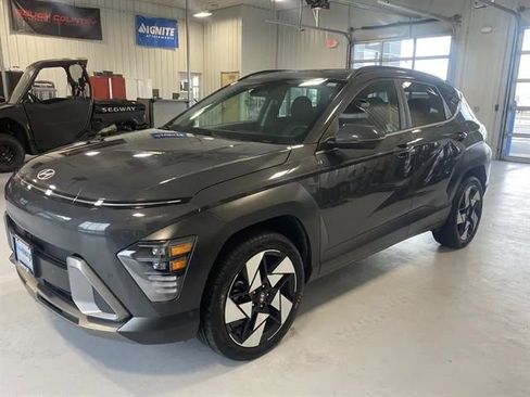Used 2024 Hyundai Kona Limited image 6