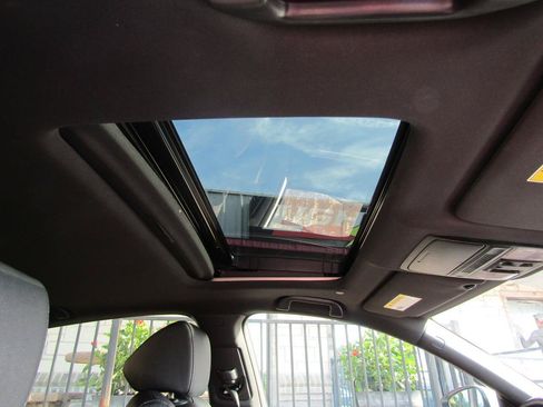 Used 2020 Honda Accord Sport image 8