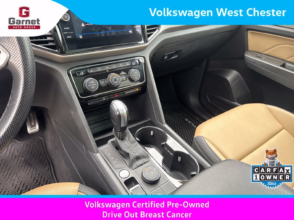 Certified 2023 Volkswagen Atlas Cross Sport SEL R-Line AWD/4WD image 22