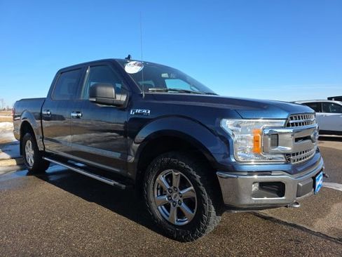 Used 2018 Ford F150 XLT w/ Equipment Group 302A Luxury image 3