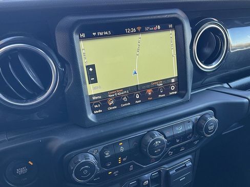 Used 2021 Jeep Wrangler Unlimited Rubicon image 16