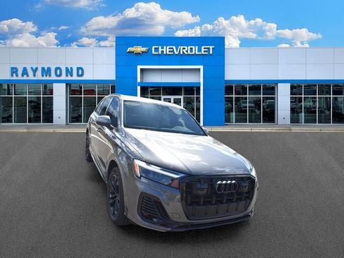 Used 2025 Audi Q7 2.0T Premium Plus AWD/4WD image 9
