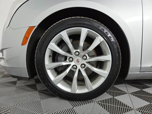 Used 2015 Cadillac XTS Luxury AWD/4WD image 12