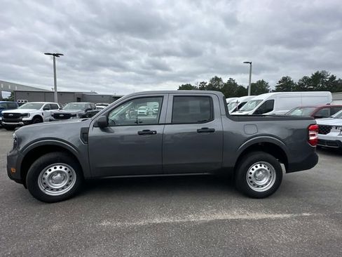 New 2025 Ford Maverick XL image 12