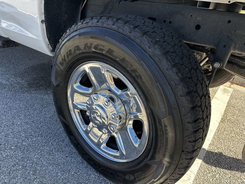 Used 2020 RAM 2500 Tradesman image 16