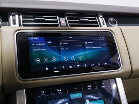 Used 2020 Land Rover Range Rover HSE image 31