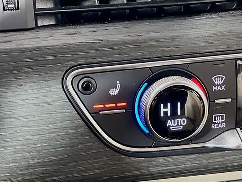 Used 2022 Audi A4 2.0T Premium Plus image 21