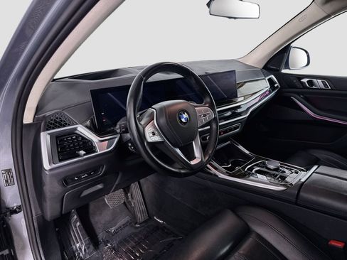 Used 2025 BMW X7 xDrive40i AWD/4WD image 23