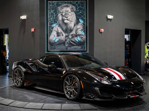 Used 2020 Ferrari 488 Pista Coupe image 10