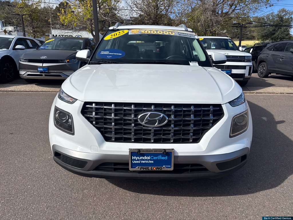 Certified 2025 Hyundai Venue SEL FWD image 36