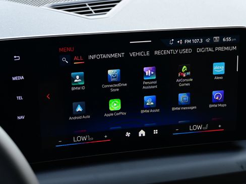 Used 2026 BMW 228i w/ Technology Package image 16