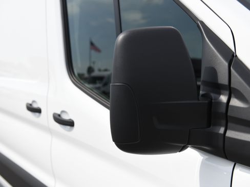 New 2026 Ford Transit 250 148 Medium Roof RWD image 3