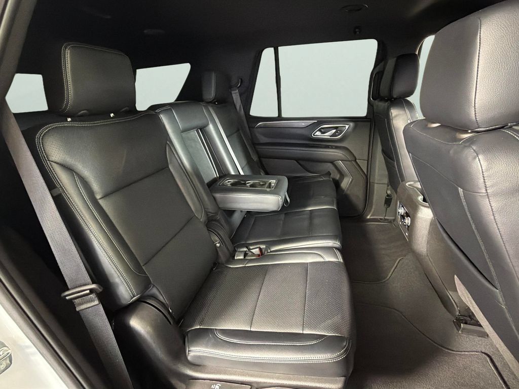 Used 2024 Chevrolet Tahoe LS RWD image 31