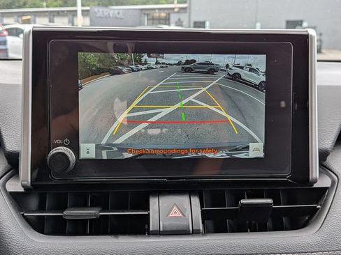 Used 2025 Toyota RAV4 LE FWD image 16