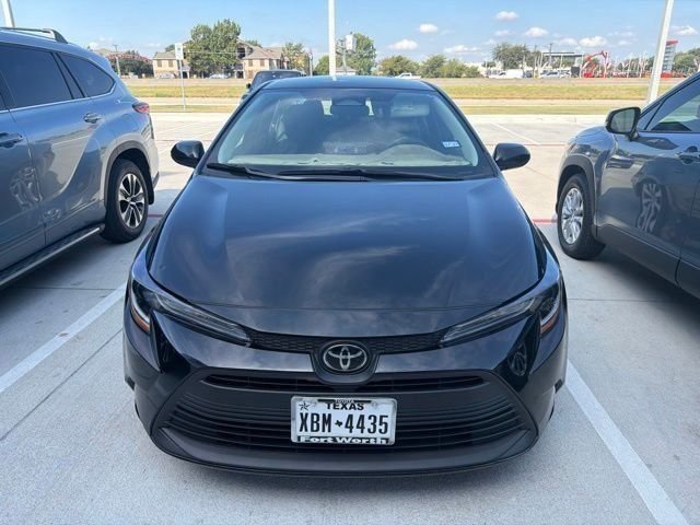 Used 2024 Toyota Corolla LE FWD image 3