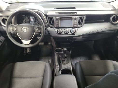 Used 2017 Toyota RAV4 LE w/ All Weather Liner Package AWD/4WD image 20