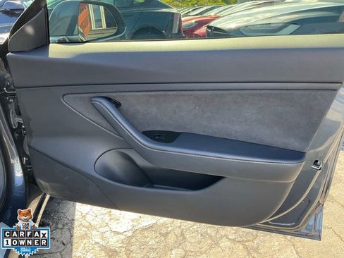 Used 2018 Tesla Model 3 Long Range image 65