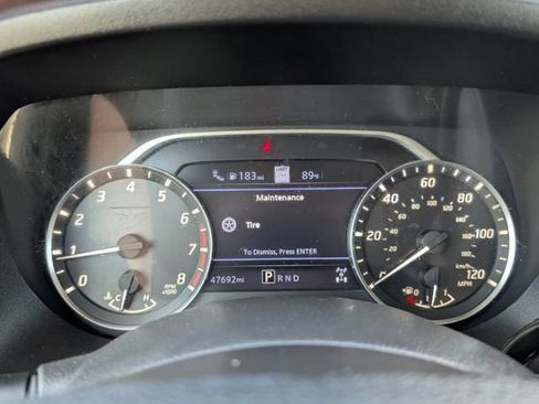 Used 2021 Nissan Titan SV w/ SV Convenience Package AWD/4WD image 12