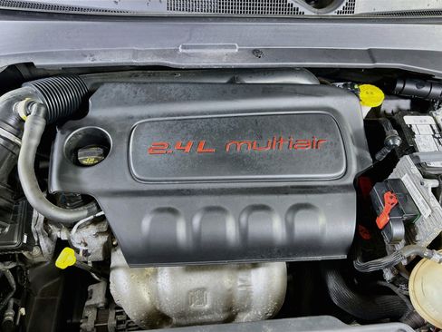 Used 2022 Jeep Compass Latitude AWD/4WD image 27