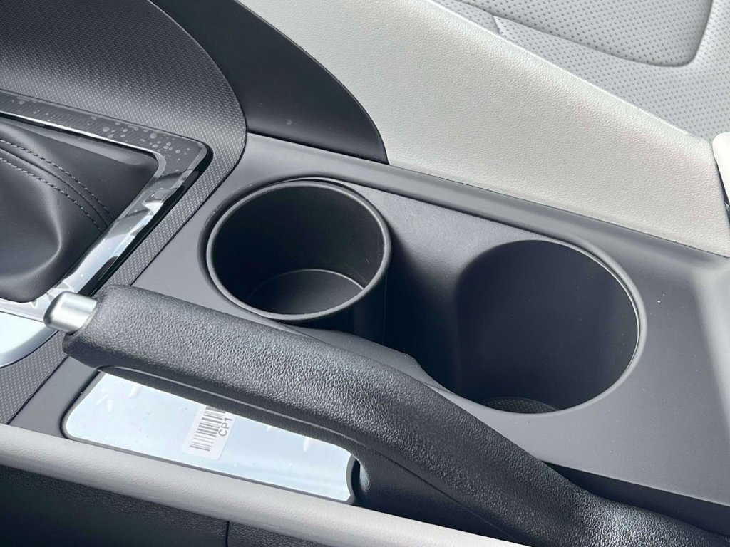New 2026 Hyundai Elantra SEL Sport FWD image 30