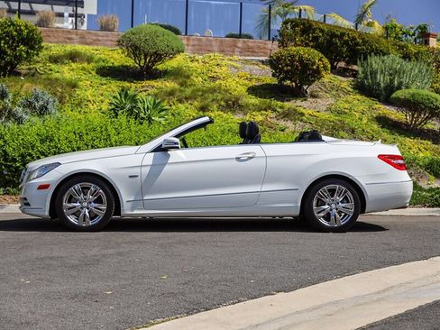 Used 2012 Mercedes-Benz E 350 Cabriolet image 3