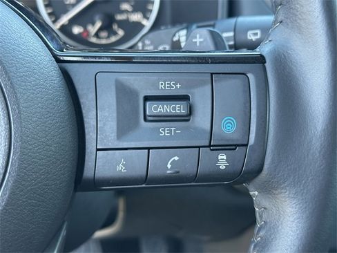 Certified 2023 Nissan Rogue SL w/ SL Premium Package image 24