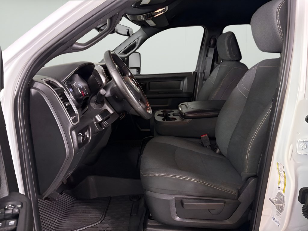 Used 2026 RAM 2500 Tradesman AWD/4WD image 12