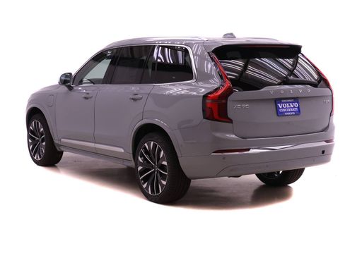 New 2026 Volvo XC90 T8 Ultra w/ Protection Package AWD/4WD image 5