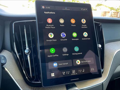 New 2026 Volvo XC60 B5 Plus w/ Protection Package Premier image 21