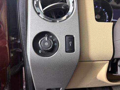 Used 2016 Ford F350 Lariat w/ Chrome Package image 14