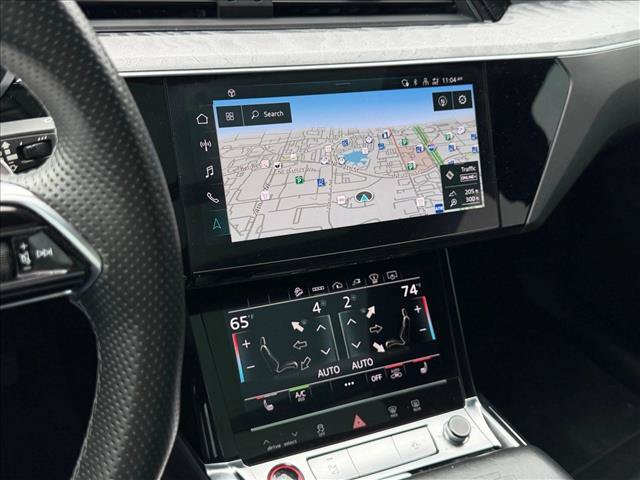 Used 2022 Audi e-tron S Prestige AWD/4WD image 15
