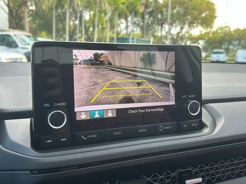 Used 2023 Honda Accord EX image 24