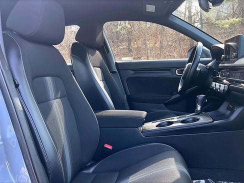 Used 2022 Honda Civic Sport image 8