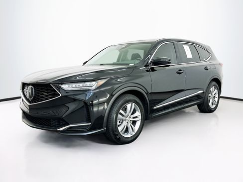 Used 2025 Acura MDX SH-AWD image 3