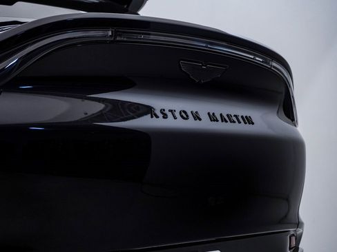 Used 2024 Aston Martin DBX 707 image 12