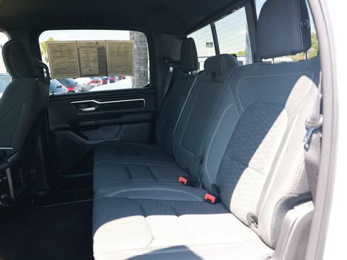 Used 2025 RAM 1500 Big Horn AWD/4WD image 32