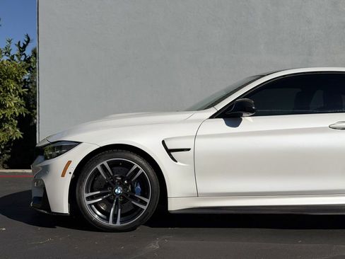 Used 2018 BMW M4 Coupe image 19