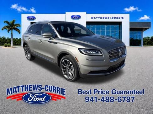 Used 2023 Lincoln Nautilus Reserve FWD image 1