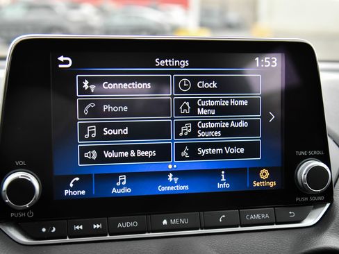 Used 2024 Nissan Sentra SV image 18