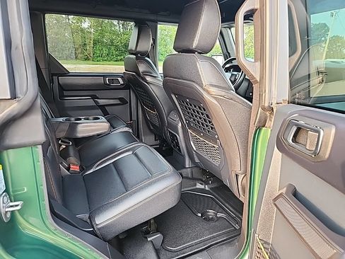 Used 2024 Ford Bronco Badlands AWD/4WD image 33