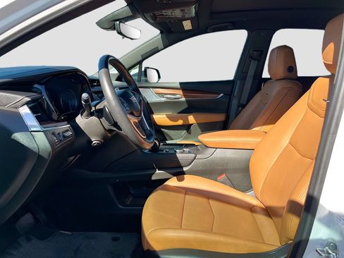 Used 2024 Cadillac XT5 Premium Luxury w/ Technology Package FWD image 22