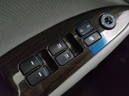 Used 2015 Kia Optima EX image 27