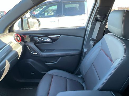 Used 2025 Chevrolet Blazer RS w/ Driver Confidence II Package image 35