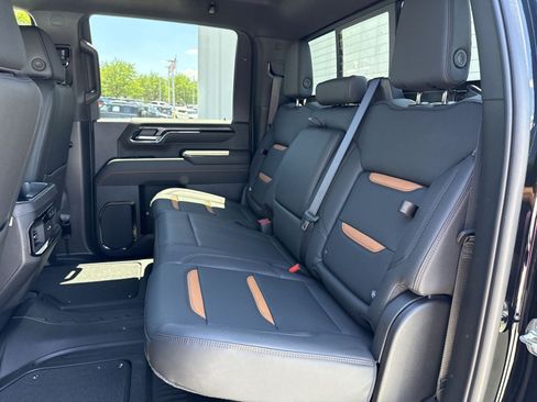 New 2026 GMC Sierra 3500 AT4 w/ AT4 Premium Plus Package AWD/4WD image 21